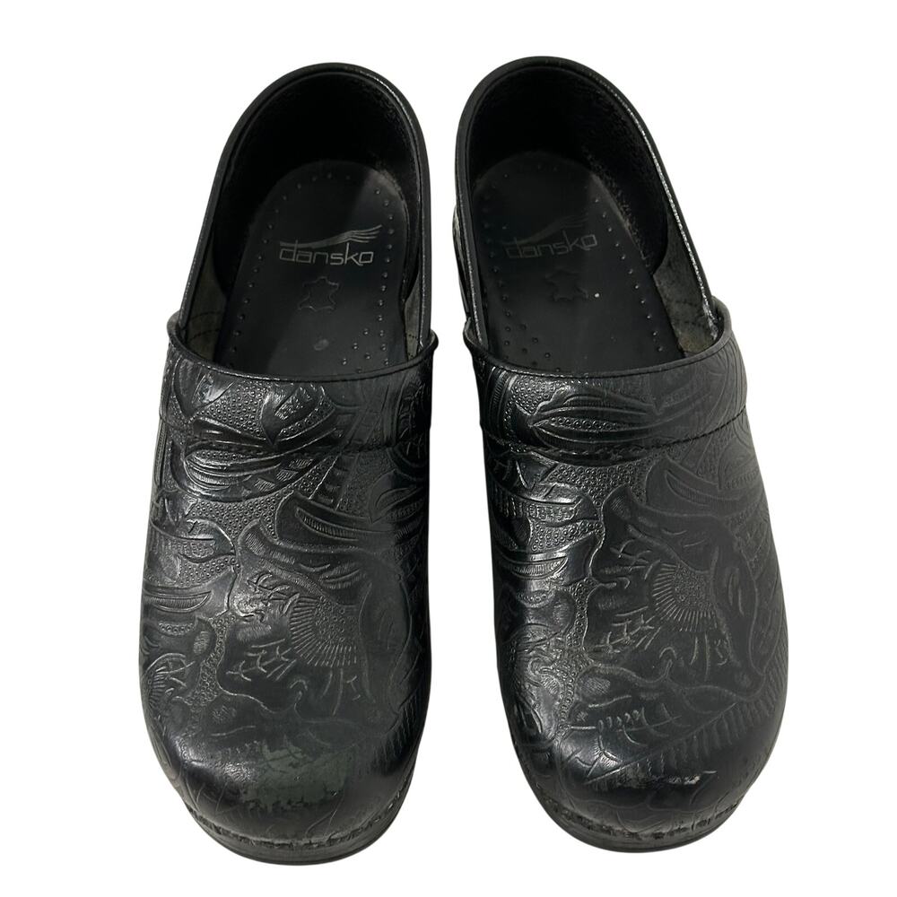 Dansko Professional Black Tooled Floral Clogs Women's EU 39 US 8.5-9
